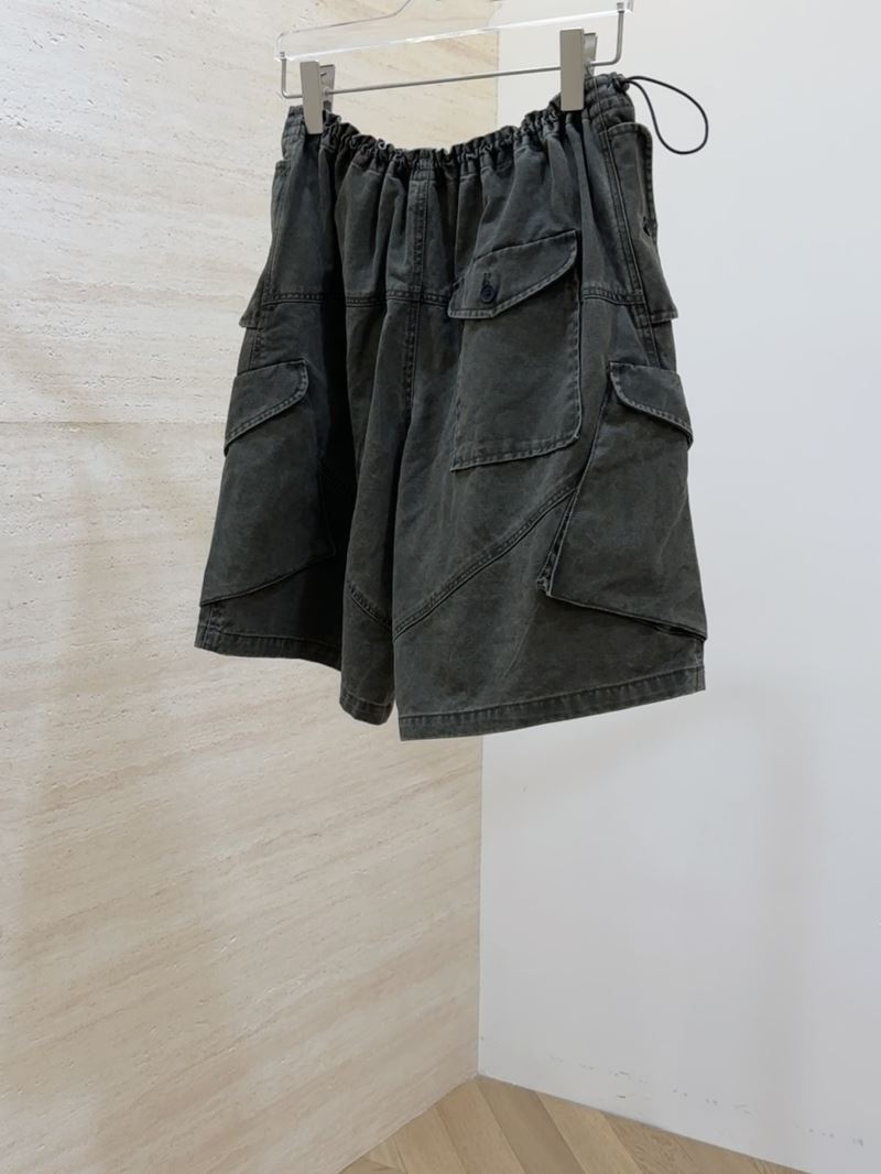 Acne Short Pants